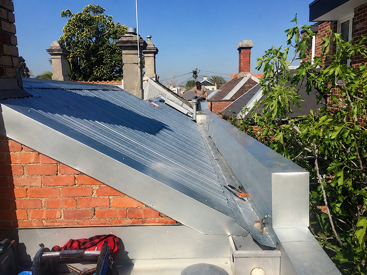 Metal roofing and guttering work
